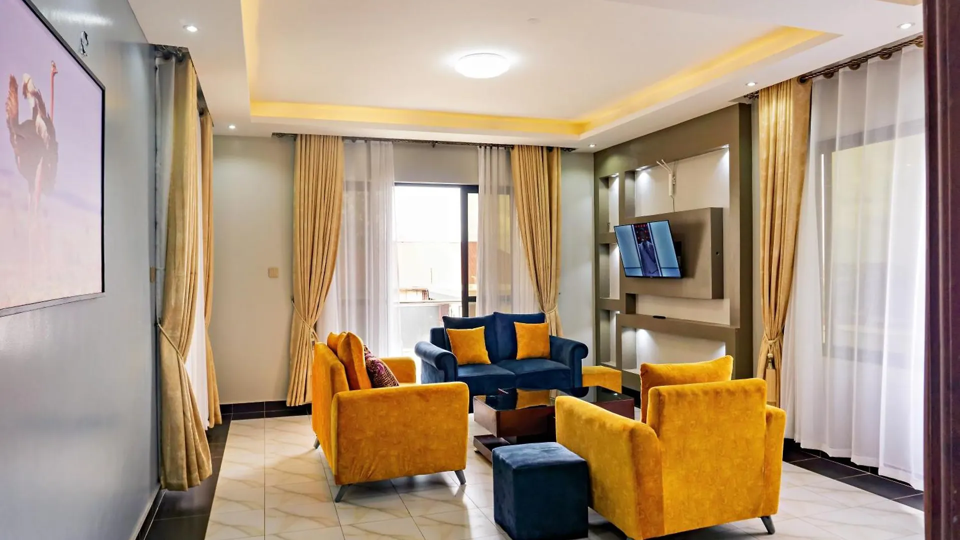 Crown Elegance Suites Kampala