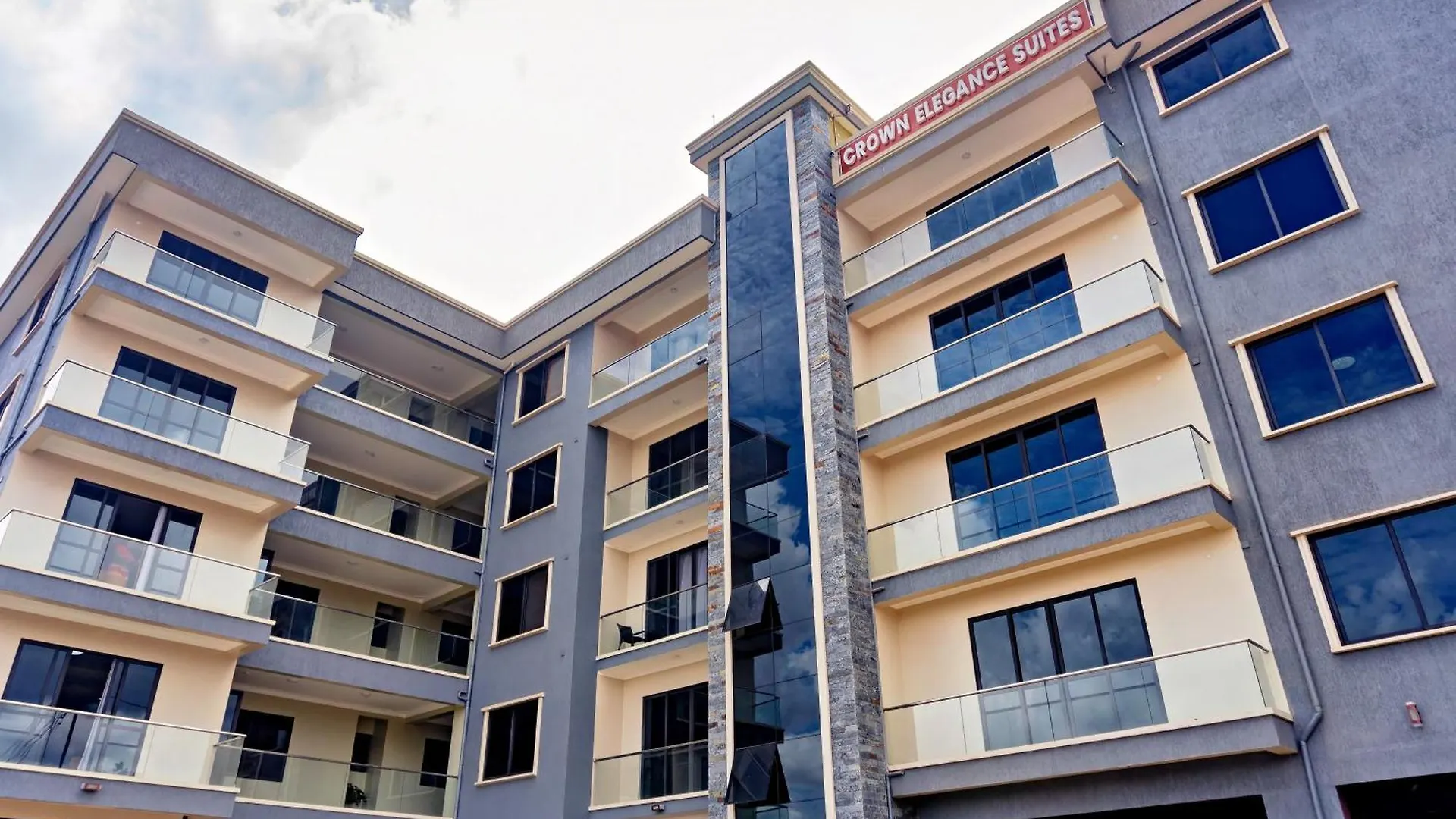 Crown Elegance Suites Kampala